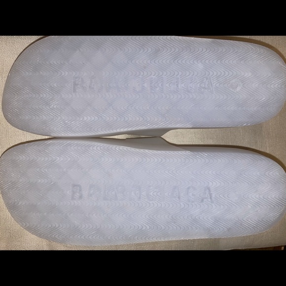 MEN'S BALENCIAGA MALLORCA SANDAL IN WHITE/CLEAR - Picture 3 of 8